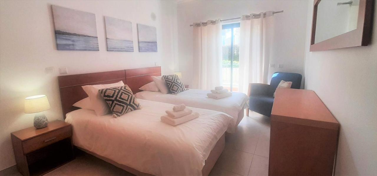 Apartamento Buganvilia ลากอส ภายนอก รูปภาพ